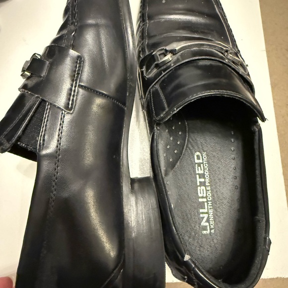 Unlisted by Kenneth Cole Black Loafers - Picture 2 of 3
